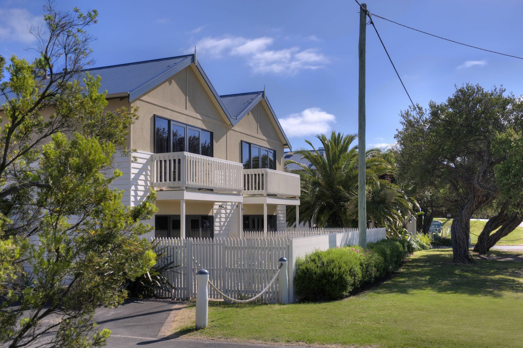 Boathouse Resort Studios And Suites Blairgowrie Exterior foto